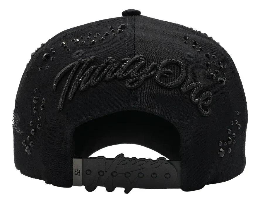 31 Hats Mago Total Black