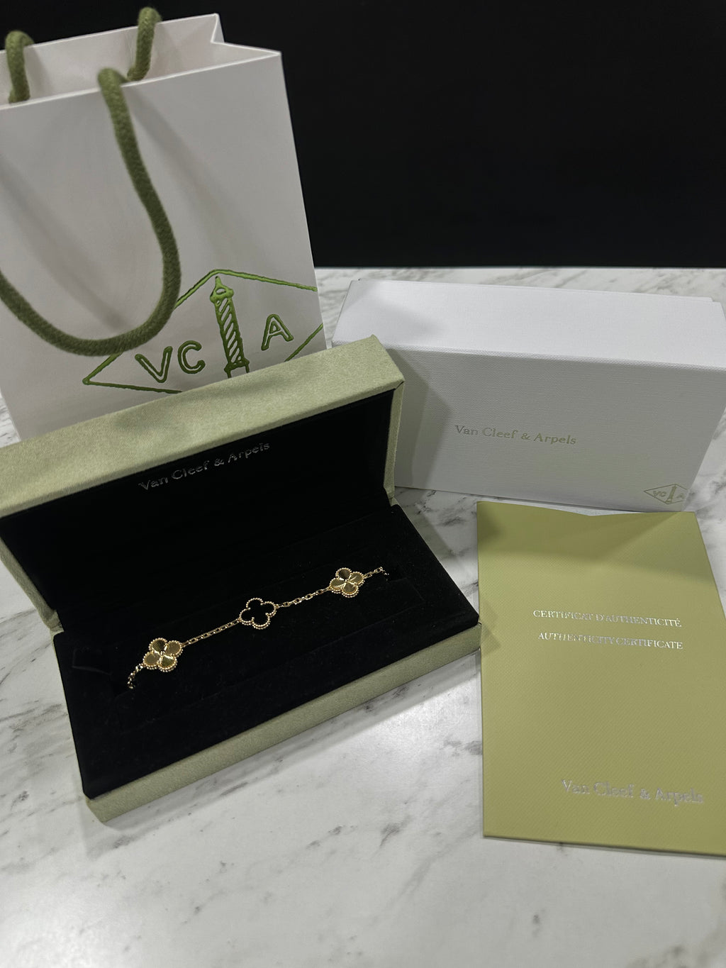 Pulso Van Cleef Plata Dorado/Negro