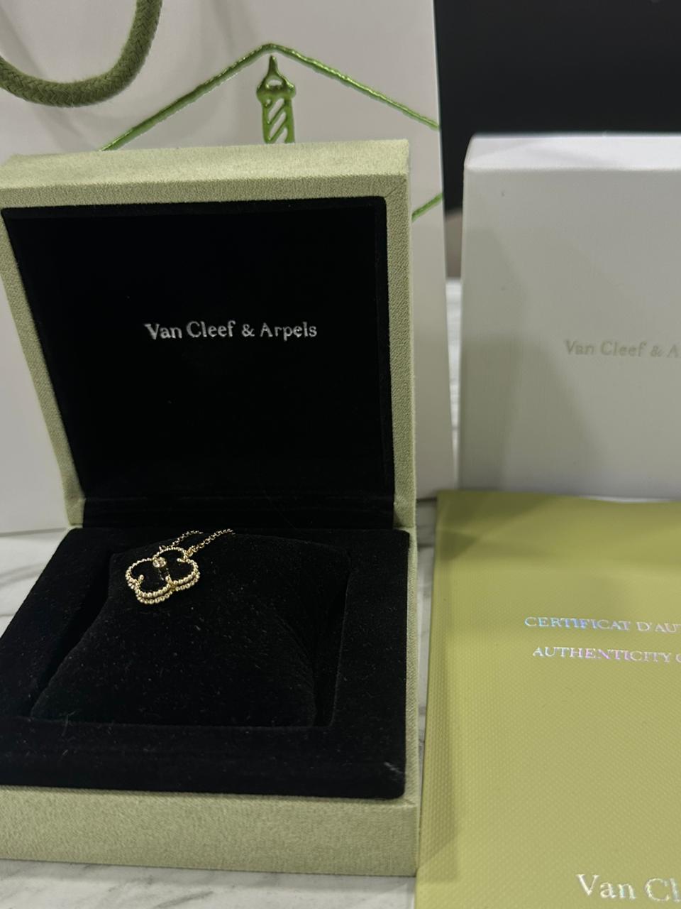 Collar Van Cleef Plata Dorado/Negro