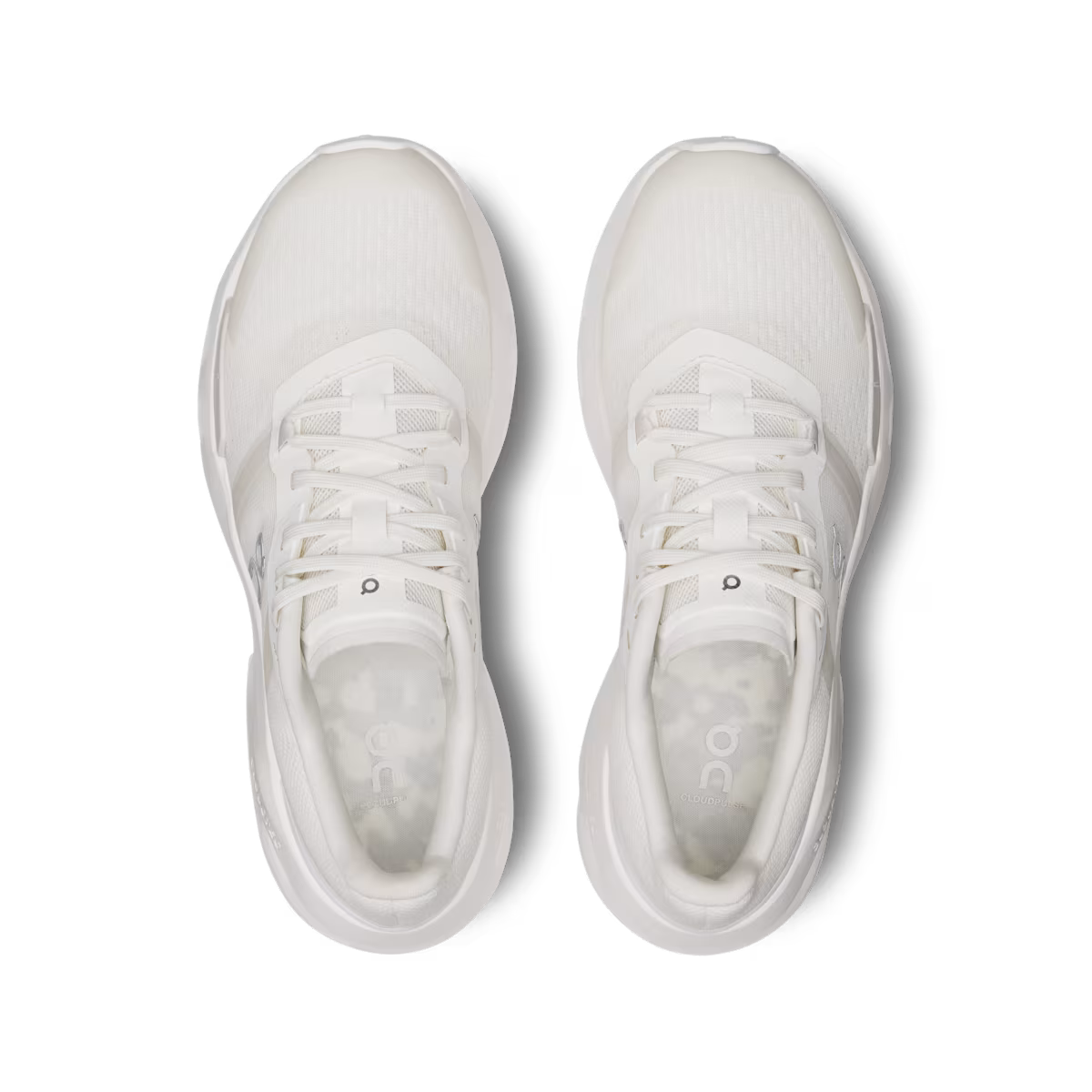 On Cloud Pulse White