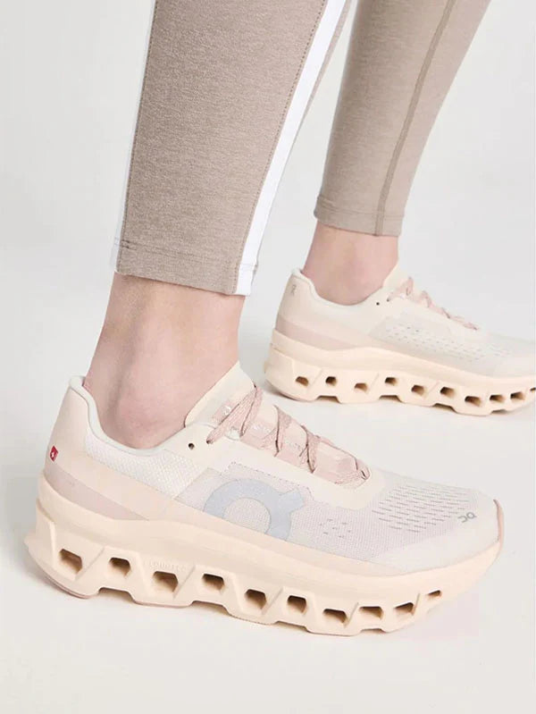 On Cloud Monster Moon